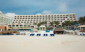 Golden Parnassus Resort Cancun Mexico