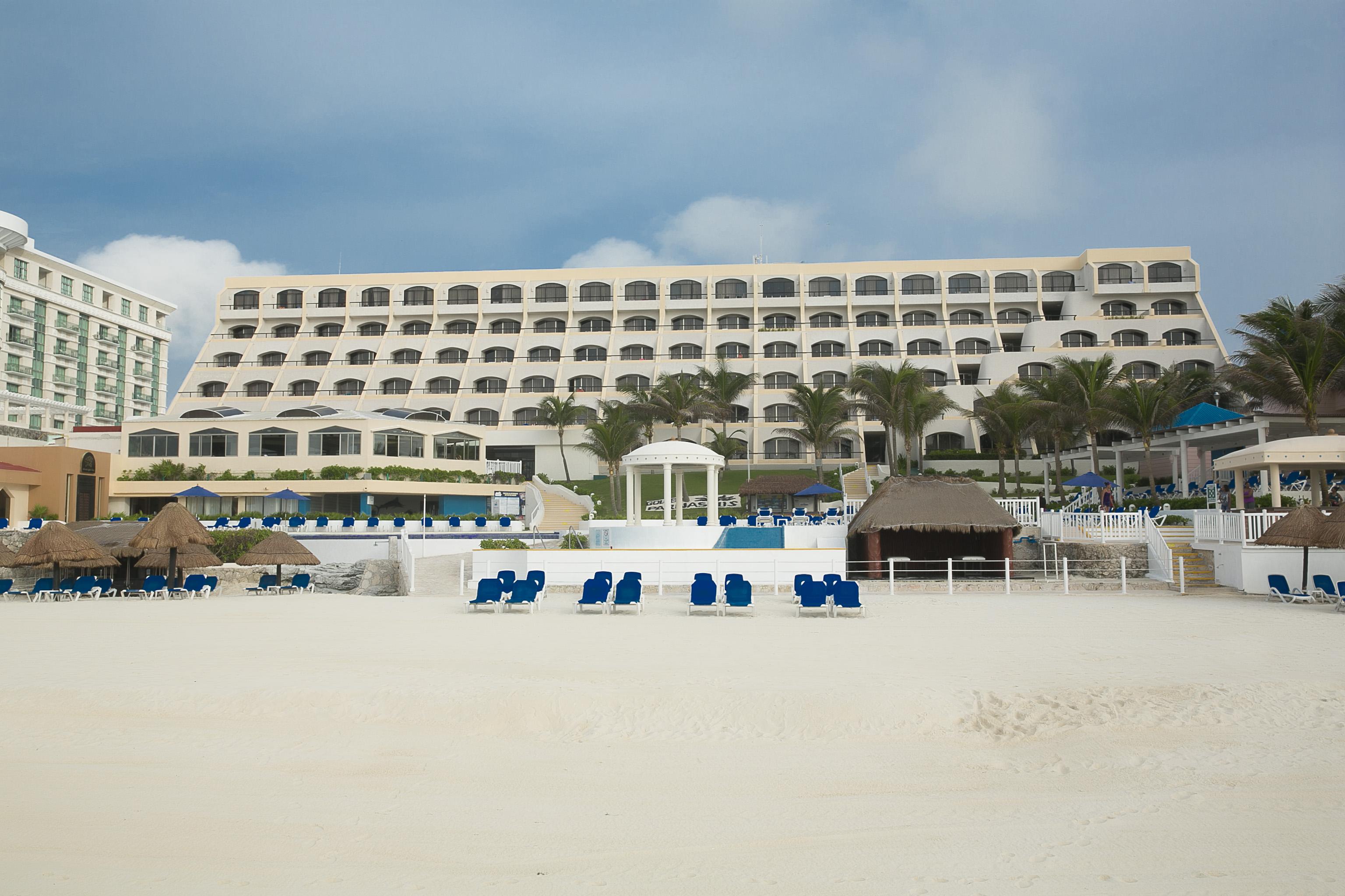 Golden Parnassus Resort & Spa (Adults Only) Cancun Exterior photo